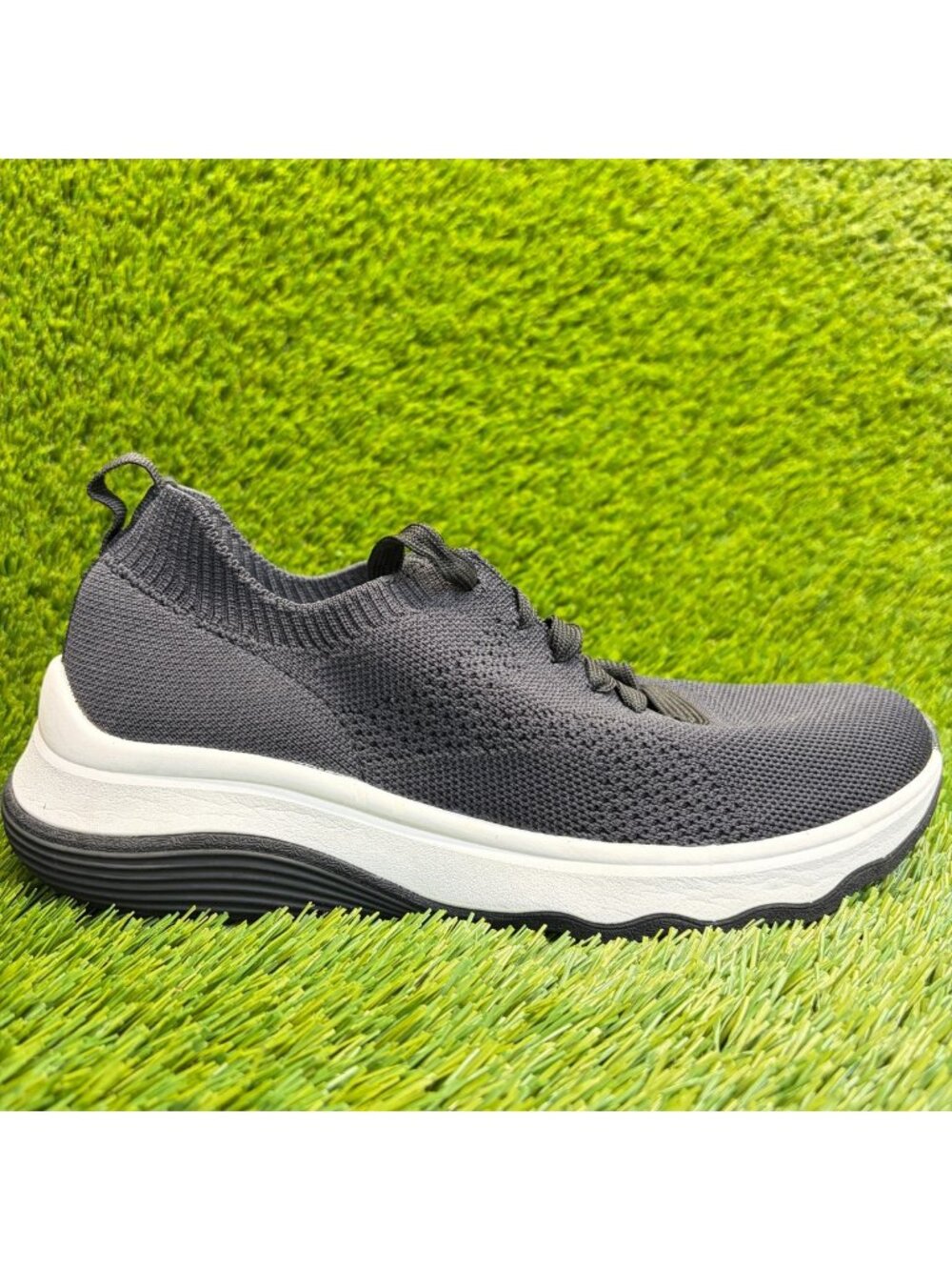 Clarks Circuit Tie Womens Size 8 Black White Athletic Running Shoes Sneakers